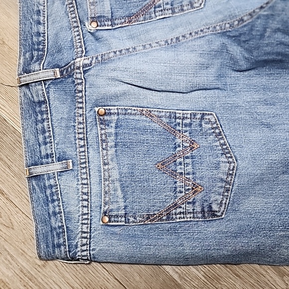 Wrangler Men's Jeans - Picture 9 of 12